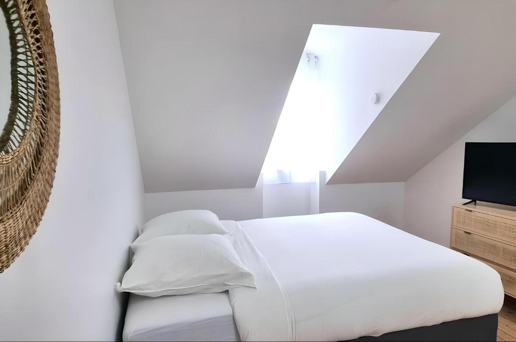 Loft Lumineux Tres Spacieux - Parking Gratuit Châteauroux Kültér fotó