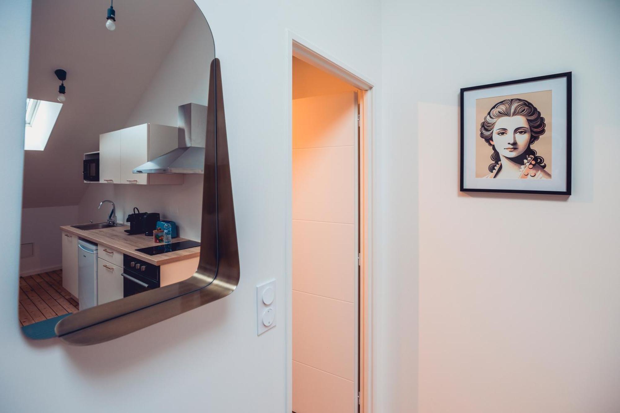Loft Lumineux Tres Spacieux - Parking Gratuit Châteauroux Kültér fotó